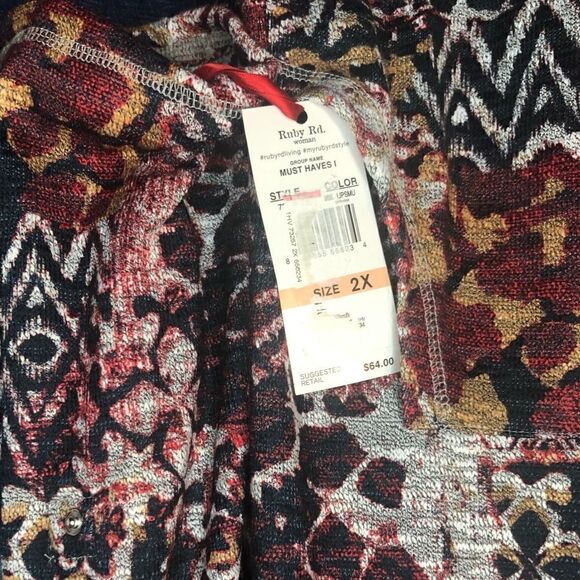 NWT Ruby Rd. Blouse Red Black Tan Grey Button-up Sleeves 2 Front Pockets Size 2X - Picture 3 of 3